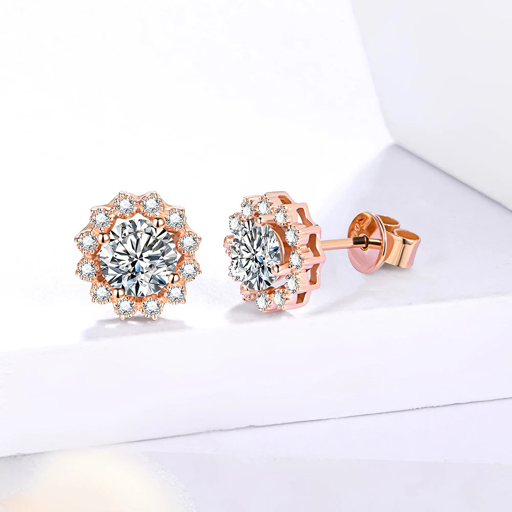 1.0CT Moissanite Stud Earrings