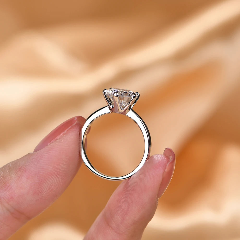 1–3ct Moissanite Solitaire Ring