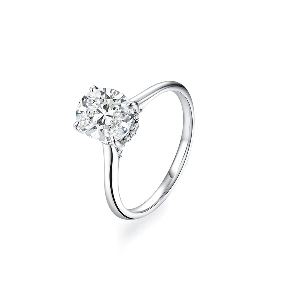 Oval Cut 2CT D VVS1 Moissanite Ring